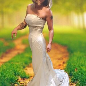 Elegant Strapless White Gown